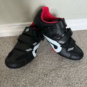 PELOTON Cycling Bike Spinning Cleats Shoes Size 43 US Women’s 12